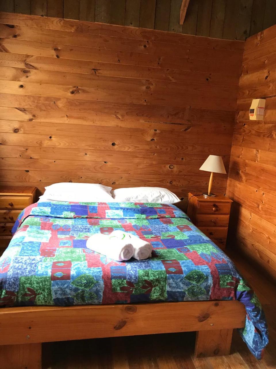 Somerset Beachside Cabin And Caravan Park Екстер'єр фото